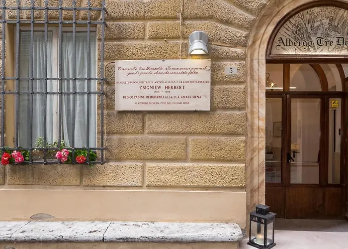 Hotel Tre Donzelle Siena